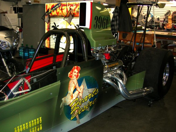 Brandenburg Dragster Wrap